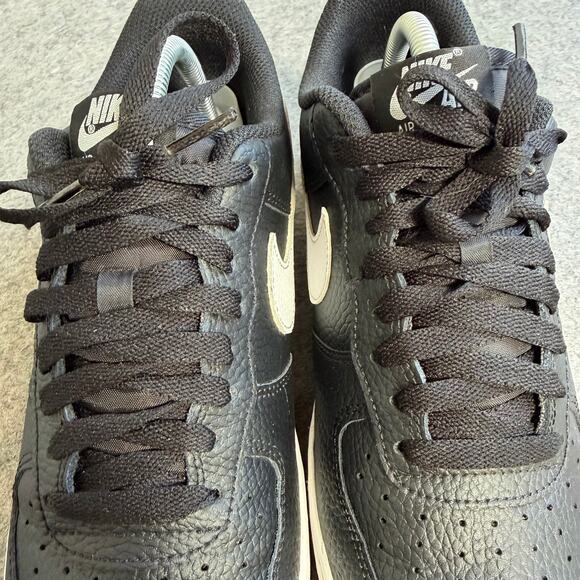 Nike Air Force 1 \'07 Low Black White Shoes Sneakers CT2302-002 Mens Size 8.5 main image 15